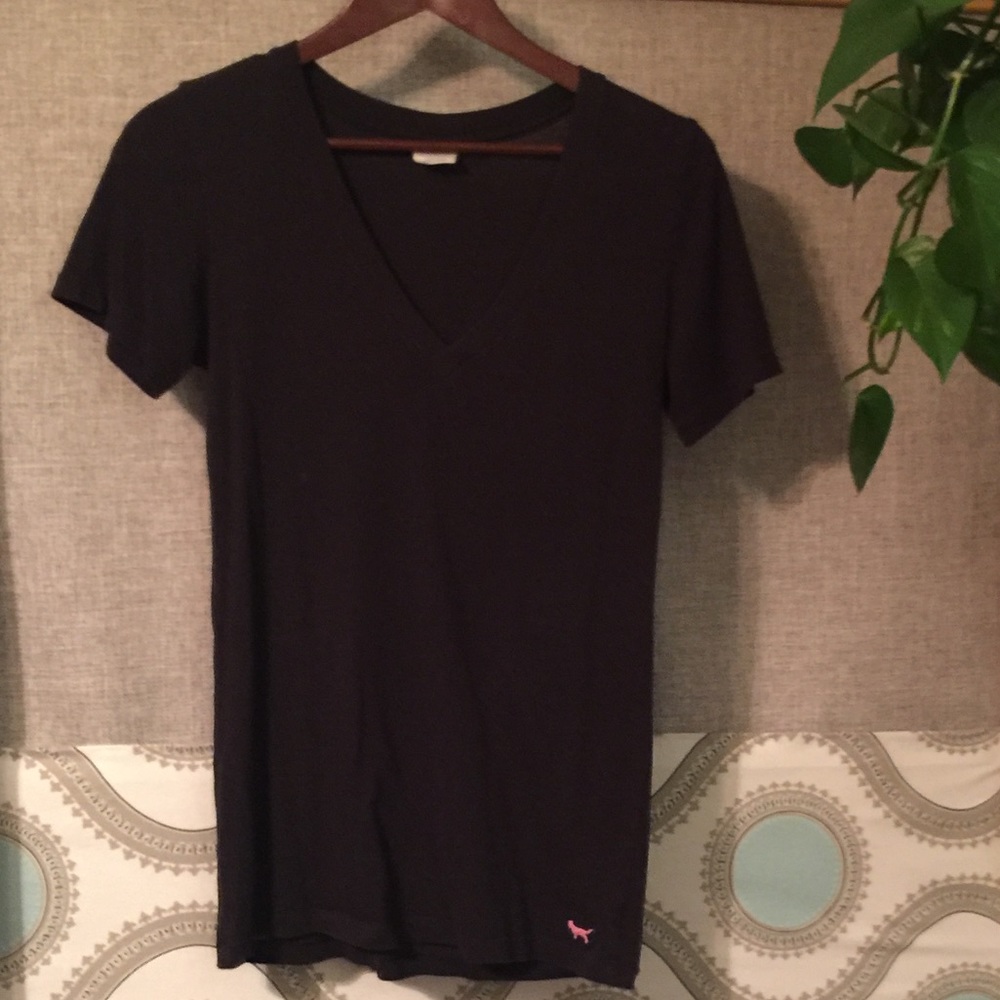 PINK Brand V-Neck Black T-shirt 🖤💕
